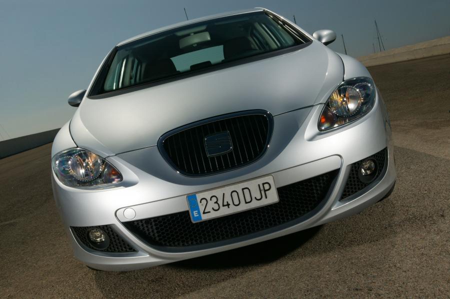  Seat Leon 2005 года  (фото 79 из 126)